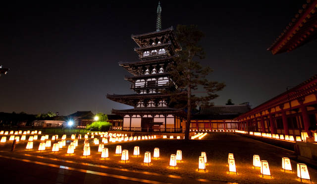 <strong>谷川じゅんじ｜Composing Days</strong>　薬師寺ひかり絵巻