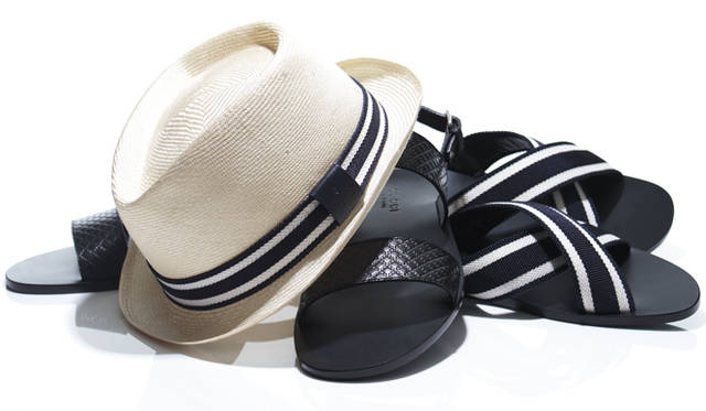 <strong>GUCCI｜グッチ</strong>　真夏のリラックススタルを完成させる、新作ハット＆サンダル