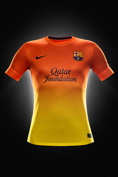 <strong>NIKE｜ナイキ</strong>　2012-13シーズン新ユニフォーム　FCバルセロナ（アウェイ）