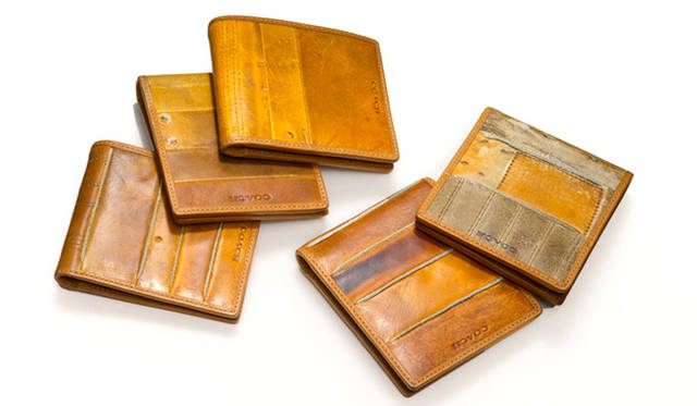 <strong>COACH│コーチ</strong>　カスタマイズグローブキャンペーンの二つ折財布　5万9850円