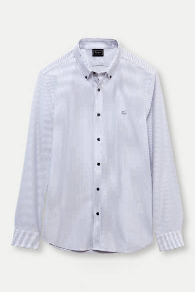 <strong>LACOSTE｜ラコステ</strong>　「ストライプボタンダウン」1万5750円（ラコステ／ファブリカ）