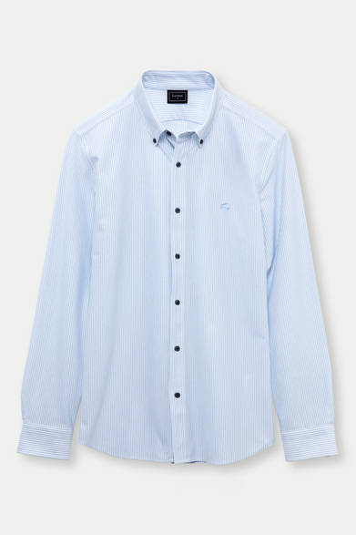 <strong>LACOSTE｜ラコステ</strong>　「ストライプボタンダウン」1万5750円（ラコステ／ファブリカ）