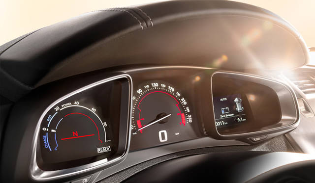 <strong>Citroen DS5｜シトロエン DS5</strong>　写真は本国仕様