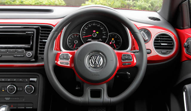 <strong>Volkswagen The Beetle｜フォルクスワーゲン ザ・ビートル</strong>