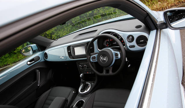 <strong>Volkswagen The Beetle｜フォルクスワーゲン ザ・ビートル</strong>