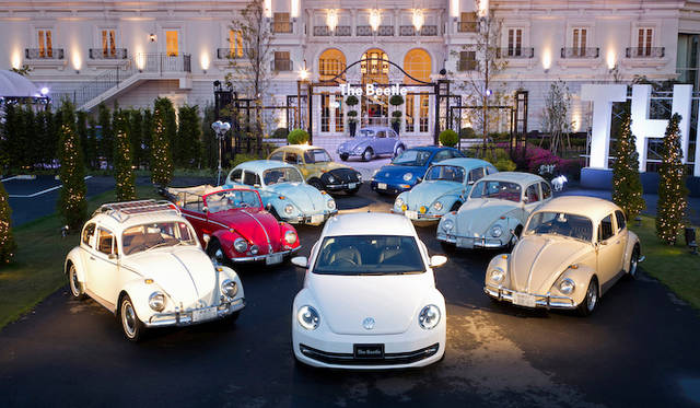 <strong>Volkswagen The Beetle｜フォルクスワーゲン ザ・ビートル</strong>　会場に集合したType 1 ニュービートル そしてザ・ビートル