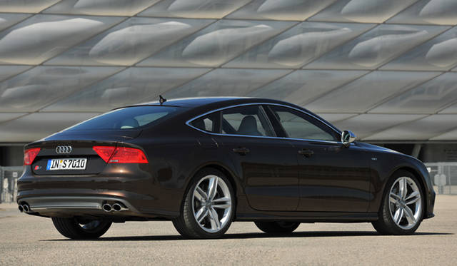 <strong>Audi S7 Sportback｜アウディ S7 スポーツバック</strong>