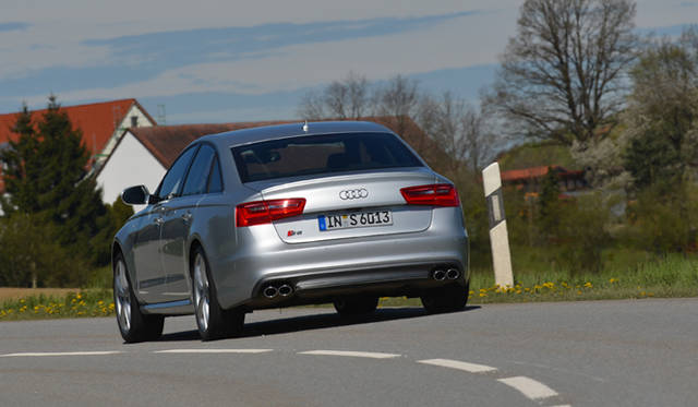 <strong>Audi S6｜アウディ S6</strong>