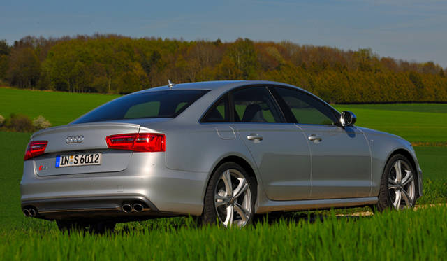 <strong>Audi S6｜アウディ S6</strong>