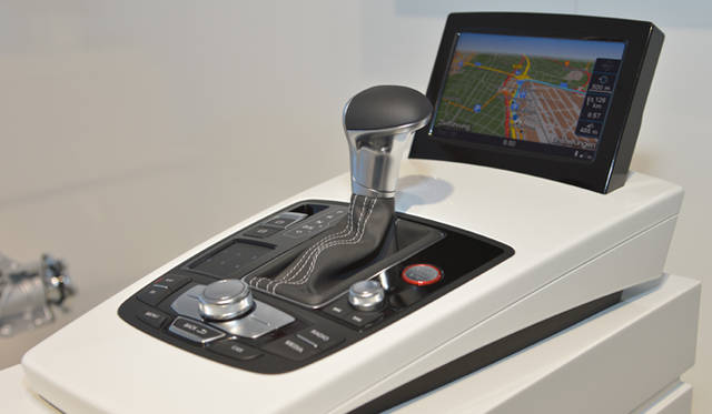 <strong>Audi S6 / S6 Avant / S7 Sportback｜アウディ S6 / S6 アバント / S7 スポーツバック</strong>　MMI（マルチメディア インターフェイス）