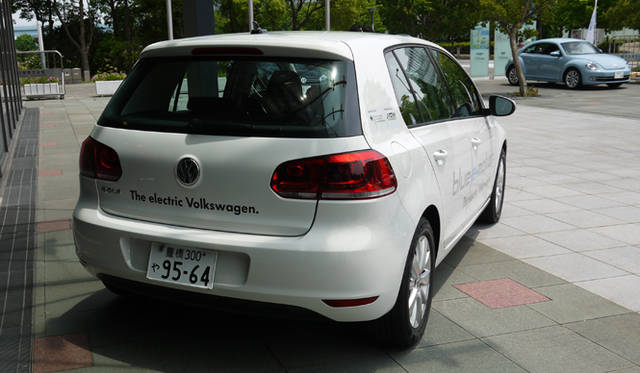 <strong>Volkswagen Golf blue-e-motion｜フォルクスワーゲン ゴルフ ブルーe-モーション</strong>
