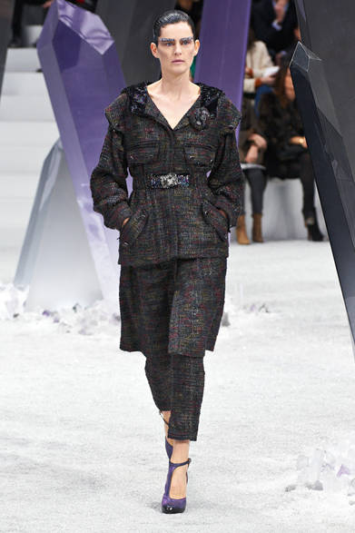 <strong>CHANEL｜シャネル</strong>　2012-13年秋冬コレクション　©CHANEL