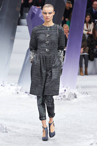 <strong>CHANEL｜シャネル</strong>　2012-13年秋冬コレクション　©CHANEL