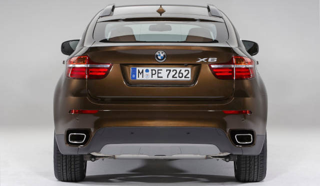 <strong>BMW X6｜ビー・エム・ダブリューX6</strong>