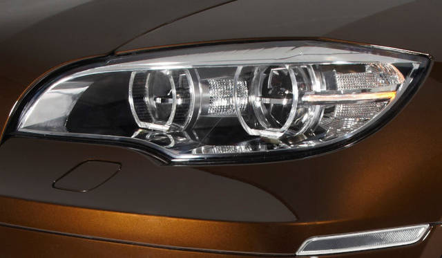 <strong>BMW X6｜ビー・エム・ダブリューX6</strong>