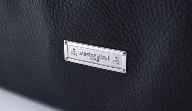 <strong>BUILDING｜ビルディング</strong>　mastermind JAPANのオリジナルプレートがセット