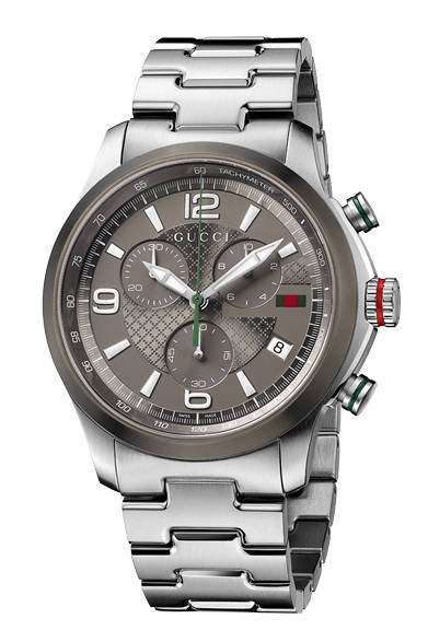 ダイアル周りのタキメーター、3つのサブダイアルをふくめたさまざまな速度表示オプション。これらをを備えたクォーツクロノグラフ ムーブメントを搭載したのが「G-タイムレス クォーツ クロノグラフ」だ。44mmと大きめのケースにシックなアンスラサイトのカラーリングが、マスキュリンな魅力を放つ。<br /><br /><strong>G-タイムレス クォーツ クロノグラフ</strong><br />13万6500円<br />クォーツ、直径44mm、SS<br />2012年7月発売予定<br /><br />ラグジュアリー・タイムピーシズ ジャパン<br />Tel. 03-5766-2030