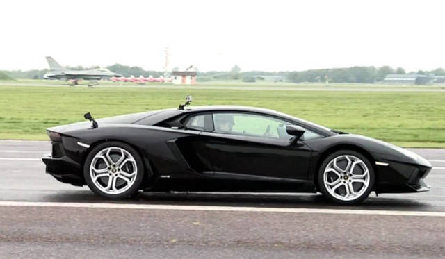 <strong>Lamborghini Aventador LP 700-4｜ランボルギーニ アヴェンタドール LP 700-4</strong>