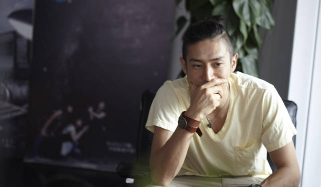 <strong>REBIRTH PROJECT × COACH｜リバース・プロジェクト×コーチ</strong>　