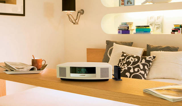 <strong>BOSE｜ボーズ</strong>　Wave radio III（プラチナムホワイト）