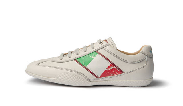 ウェスト H.スニーカー 3万7800円 