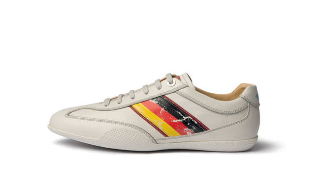 ウェスト H.スニーカー 3万7800円 