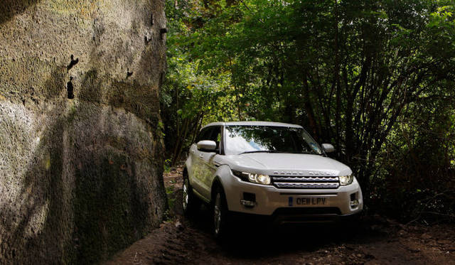 <strong>Range Rover Evoque ｜ レンジローバー・イヴォーク(2012年モデル)</strong>