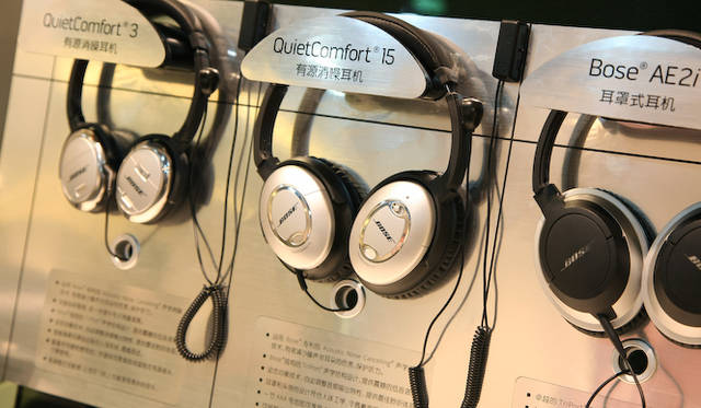 BOSE QuietComfort 3、QuietComfort 15、Bose AE2i