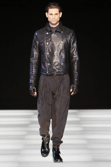 <strong>GIORGIO ARMANI｜ジョルジオ アルマーニ</strong>