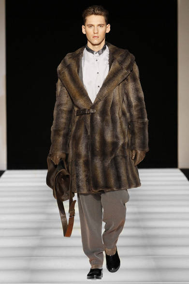 <strong>GIORGIO ARMANI｜ジョルジオ アルマーニ</strong>