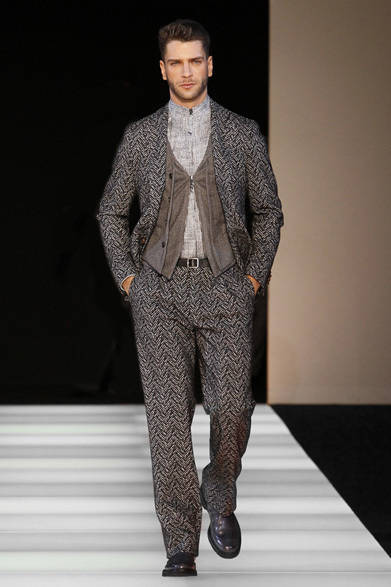 <strong>GIORGIO ARMANI｜ジョルジオ アルマーニ</strong>