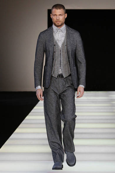 <strong>GIORGIO ARMANI｜ジョルジオ アルマーニ</strong>