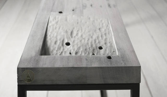 <strong>AELLON｜アエロン</strong>　CONSOLE