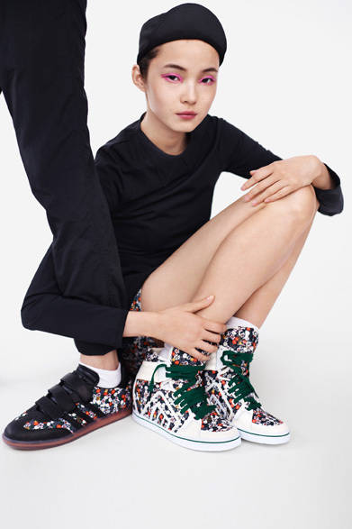 左／CYCLING TROUSER、右／NS SAMBA CYCLING LO、ZIP BACK LS DRESS、QUILT REVERSE SKIRT、BMX CYCLING WEDGE