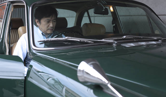 <strong>あなたのクルマ 見せてください　第4回　谷口勝彦×ジャガー XJ6 シリーズ1</strong>