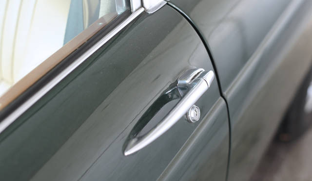 <strong>あなたのクルマ 見せてください　第4回　谷口勝彦×ジャガー XJ6 シリーズ1</strong>