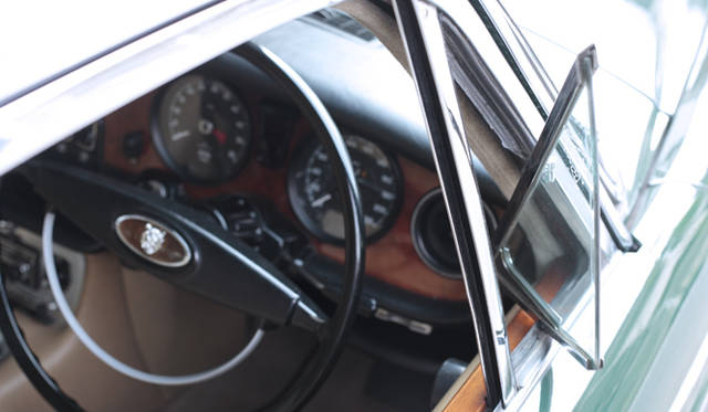 <strong>あなたのクルマ 見せてください　第4回　谷口勝彦×ジャガー XJ6 シリーズ1</strong>