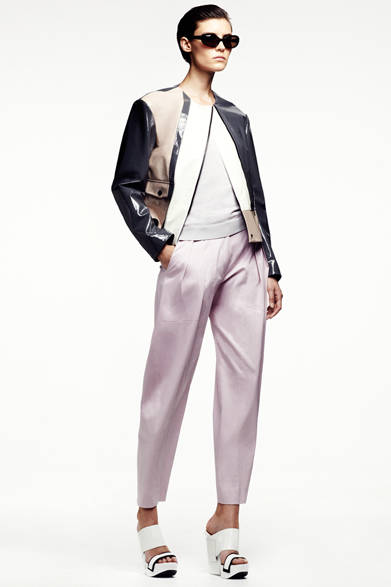 　2013年春夏プレコレクション