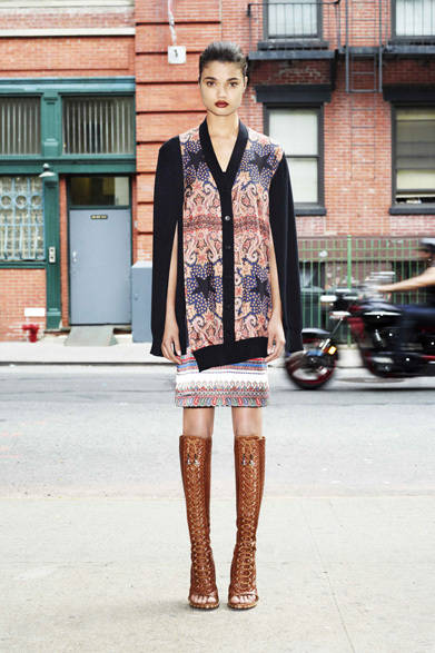 　2013年春夏プレコレクション