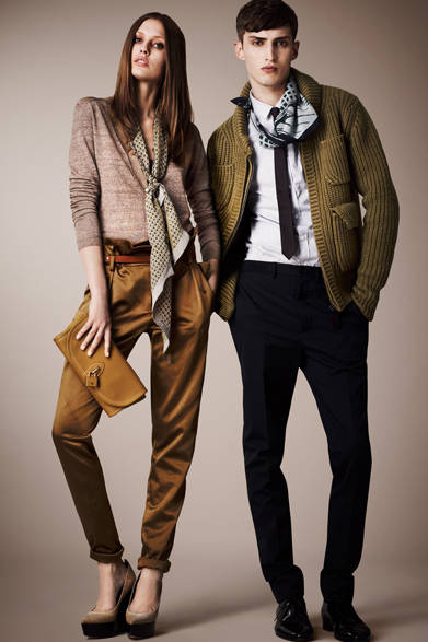 　2013年春夏プレコレクション　©BURBERRY