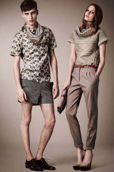 　2013年春夏プレコレクション　©BURBERRY