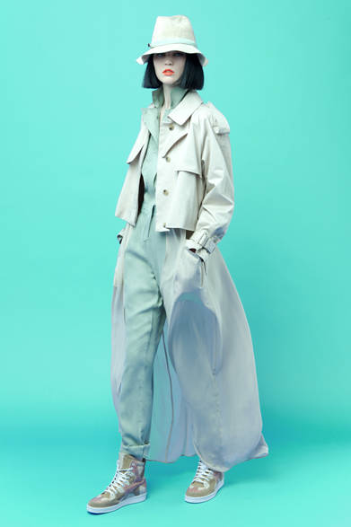 　2013年春夏プレコレクション