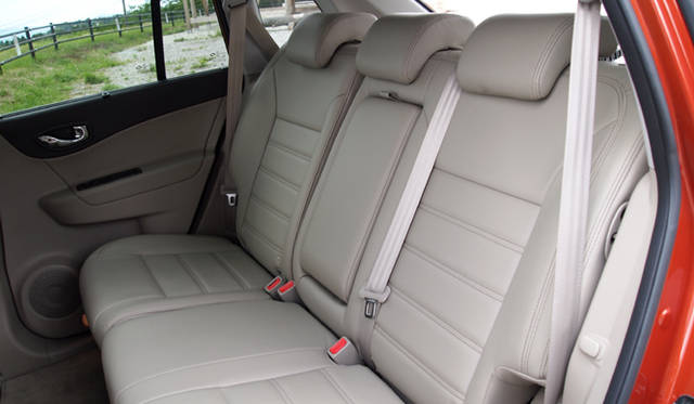 <strong>Renault Koleos｜ルノー コレオス</strong> 　