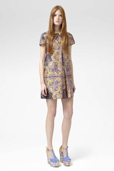 　2013年春夏プレコレクション