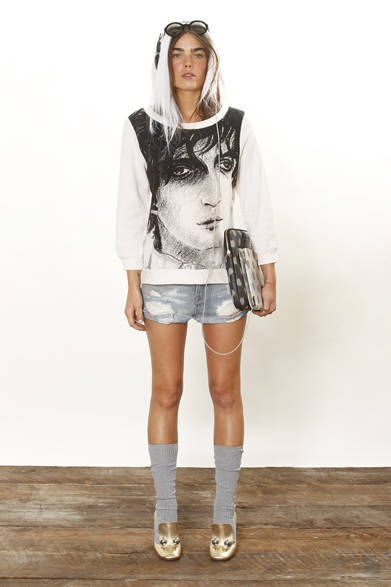 　2013年春夏プレコレクション