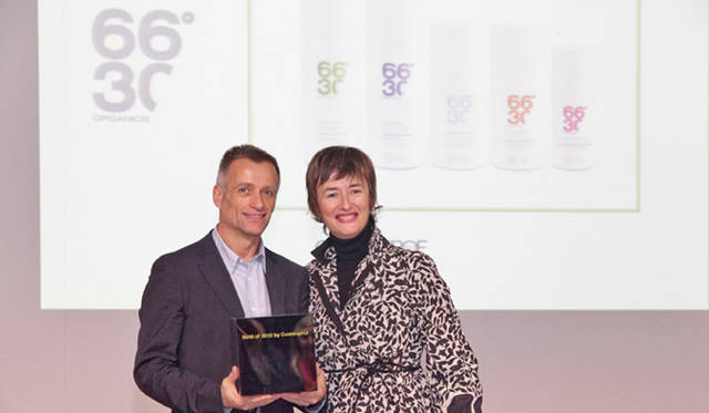 <strong>66°30｜ソワサント・シス・ドゥグレ・トラント</strong>　66°30代表のディディエ・アルトー氏（左）