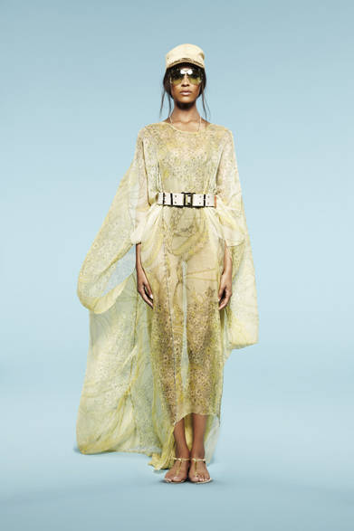 　2013年春夏プレコレクション