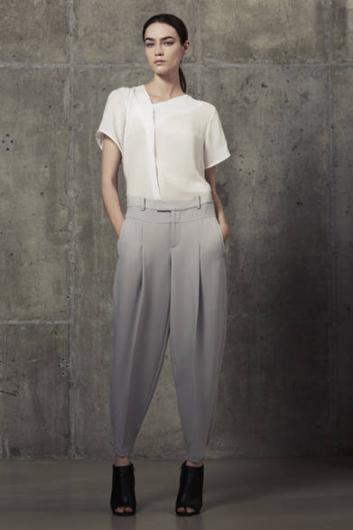 　2013年春夏プレコレクション