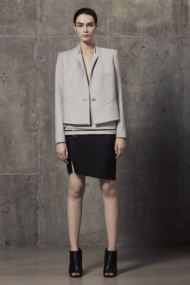 　2013年春夏プレコレクション