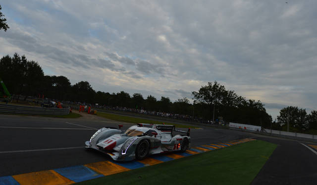 <strong>Audi R18 e-tron quattro｜アウディ R18 eトロン クワトロ</strong>